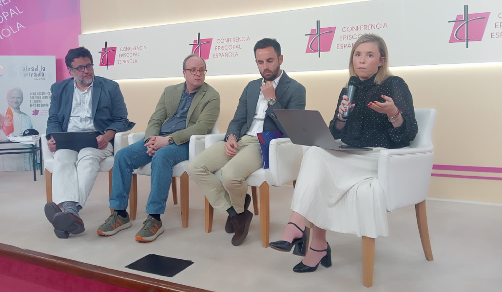 Sara de la Torre durante su intervención.