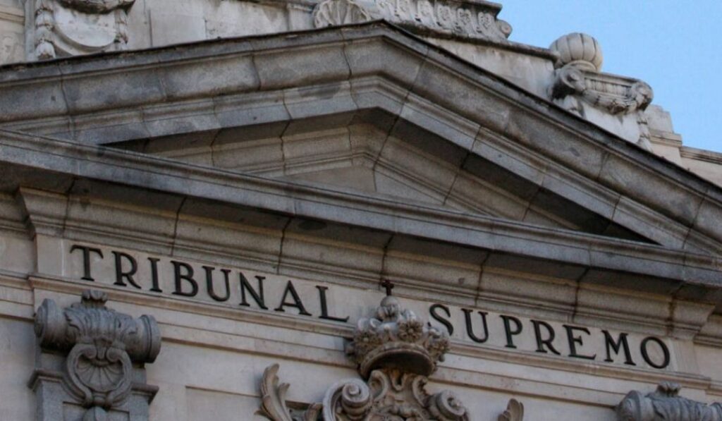 Frontispicio del Tribunal Supremo.
