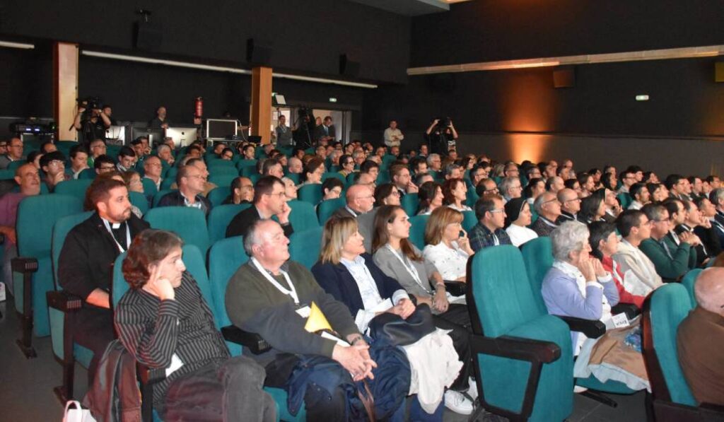 Los asistentes a la Asamblea Eclesial de Iglesia en Castilla.