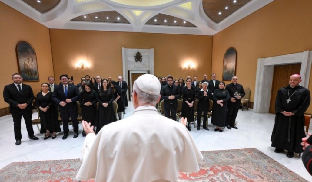 El Papa se dirige a los miembros de Ceprome.