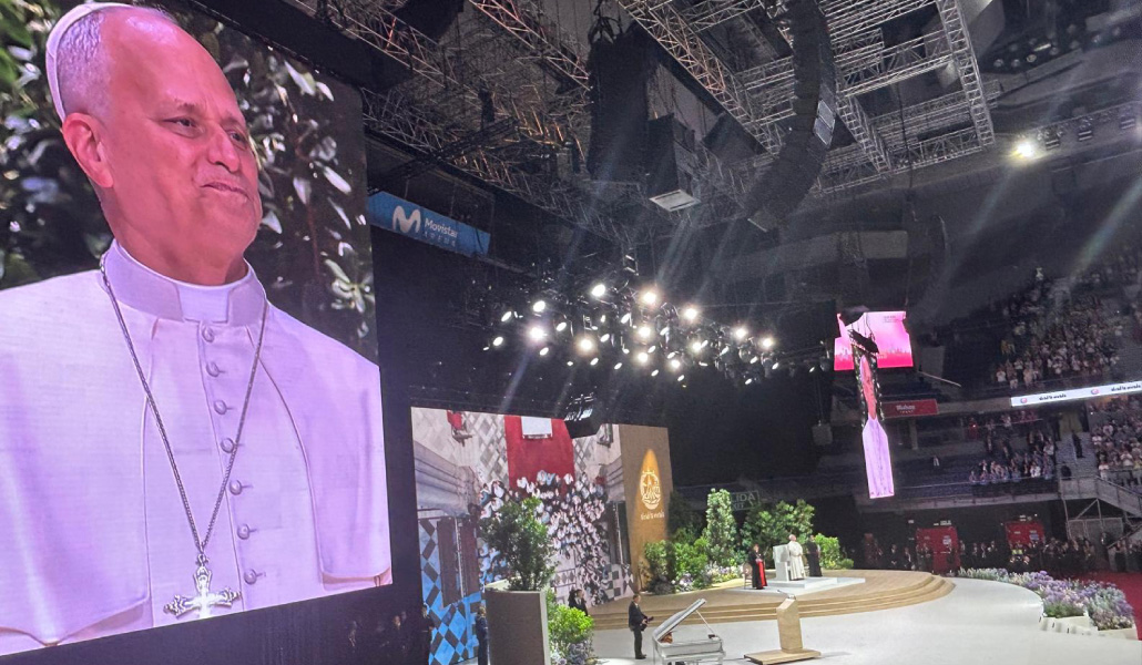 El Movistar Arena ha brindado uno de los aplausos más largos al Papa.