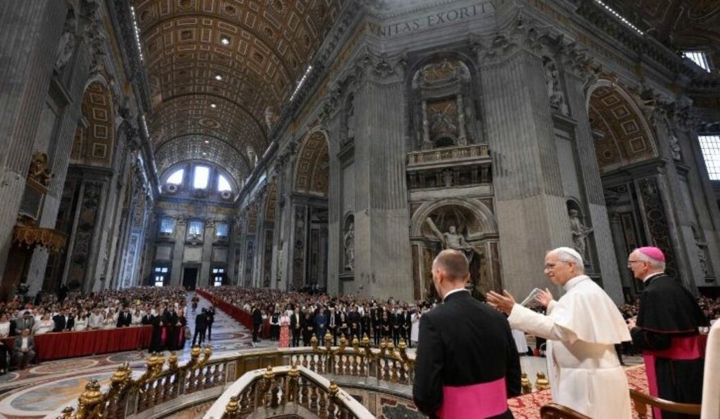 La audiencia general se ha vuelto a celebrar en la basílica de San Pedro.