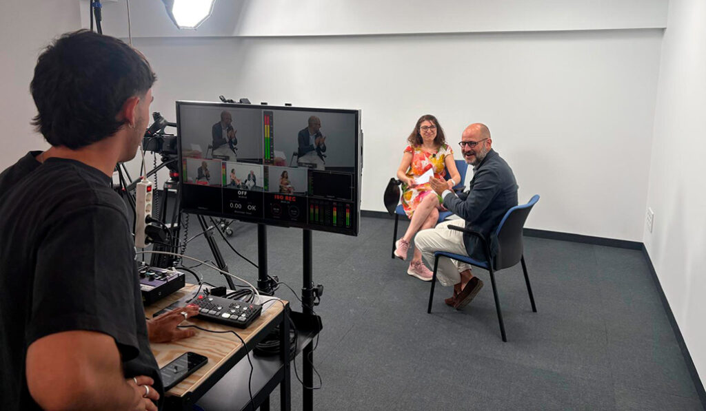 Formación a profesores de San Dámaso sobre comunicación audiovisual.