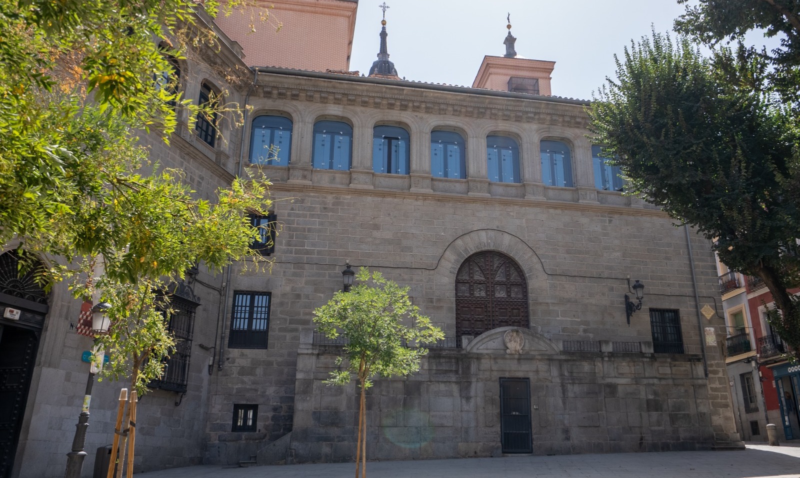 Fachada exterior de la Capilla del Obispo, donde tendrá su sede la delegación.
