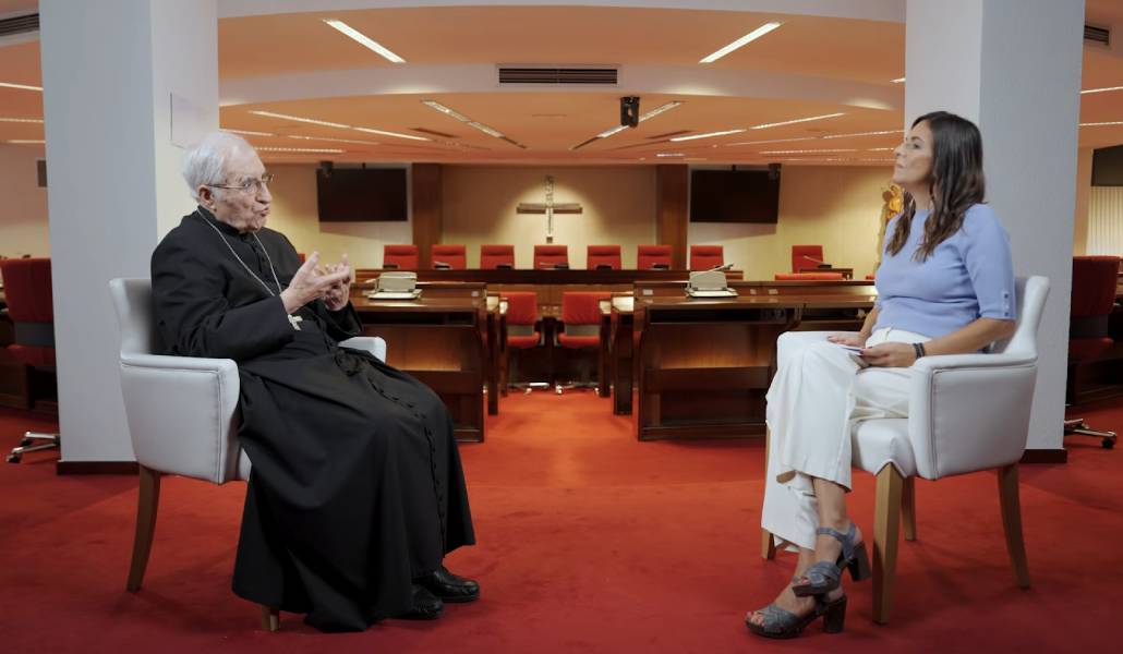 El cardenal Rouco en el primero de los videopodcasts. Foto: YouTube CEE.