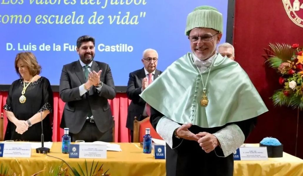 Luis de la Fuente en la Universidad Católica San Antonio de Murcia.